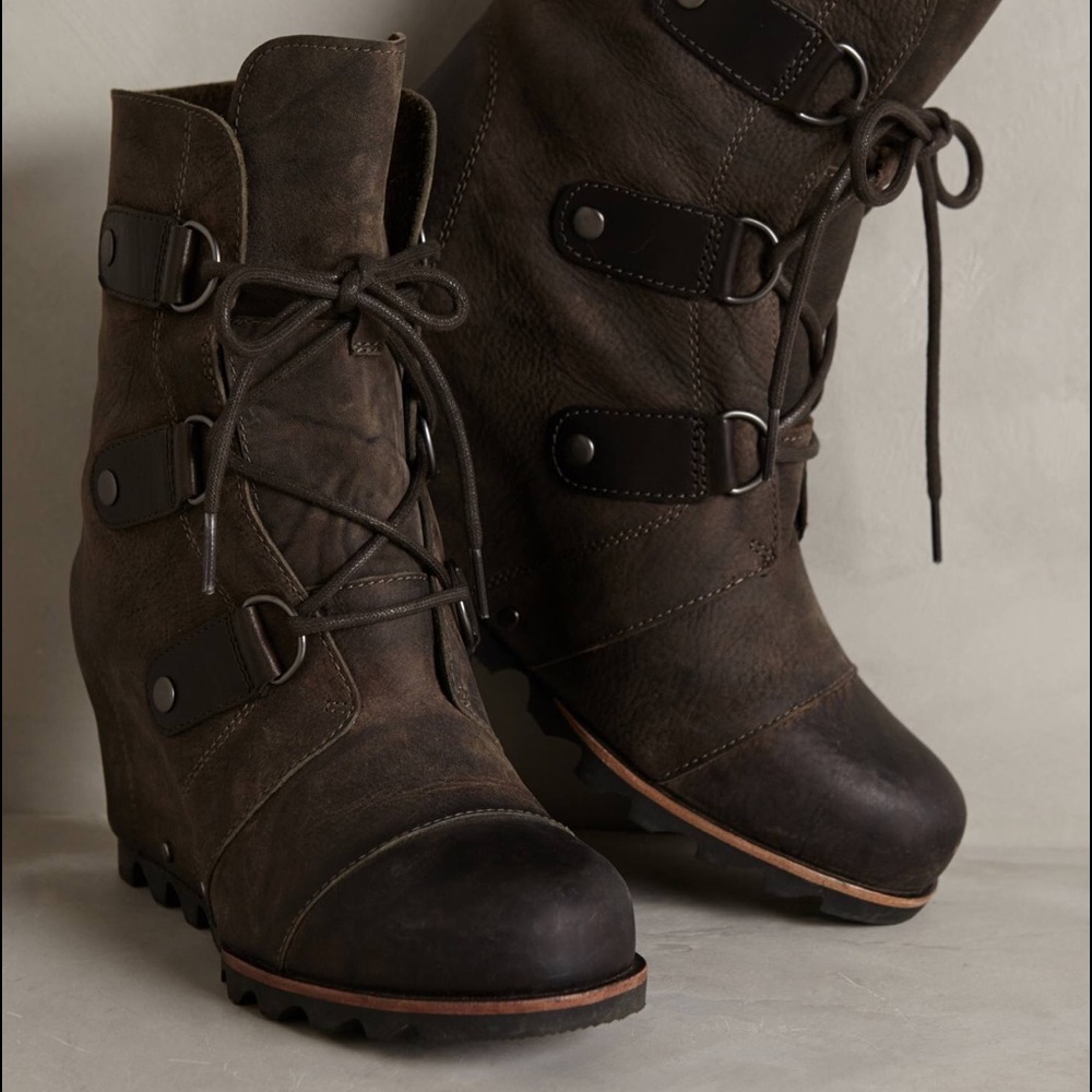 Sorel Joan of Arctic wedge boot