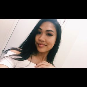 Meet your Posher, Janelle