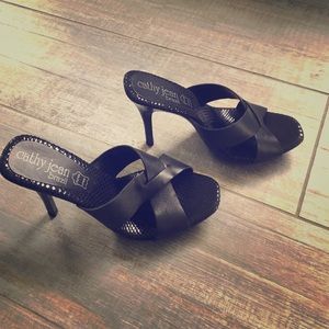 Cathy Jean leather black strappy heals