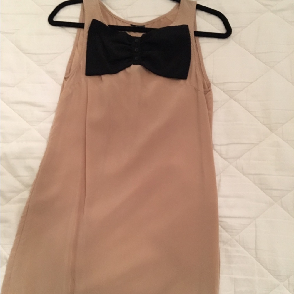H&M Bow dress - Picture 3 of 3