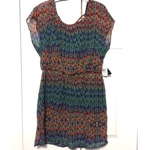 ✨ Junior's colorful cinched waist dress XL NWT