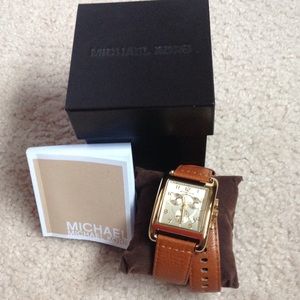 Authentic leather double strap Michael kors😀