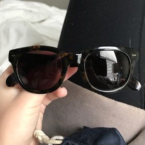 Madewell sunglasses only worn twice!!