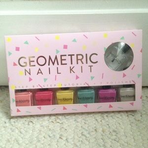 F21 geometric nail kit