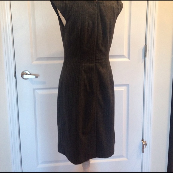 Mission Herringbone Dress - Picture 4 of 4