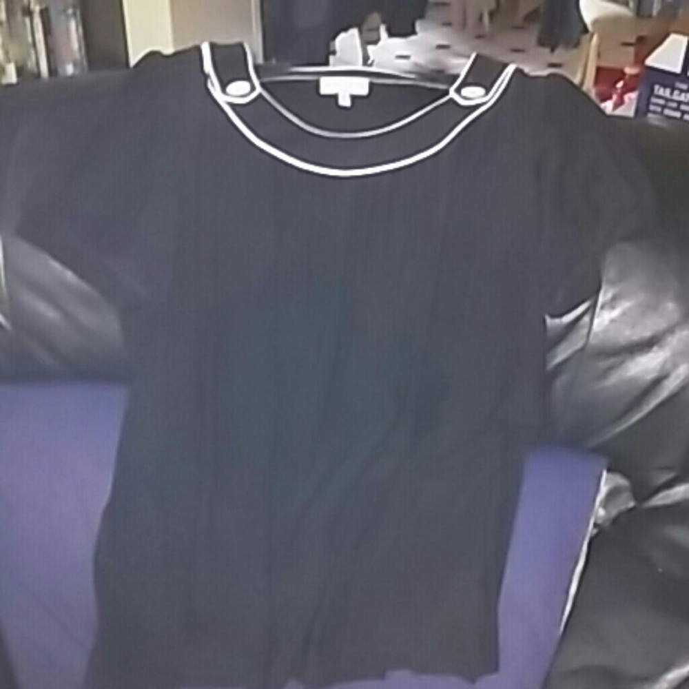 Essentials for woman shirt