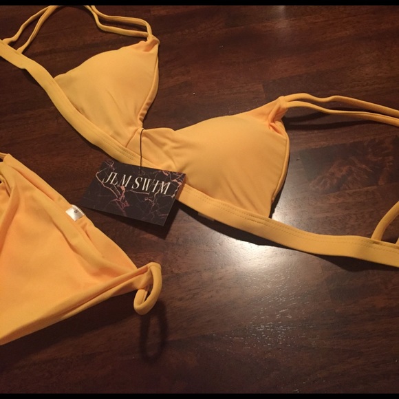 • Saffron Minimalist Bikini • - Picture 7 of 8
