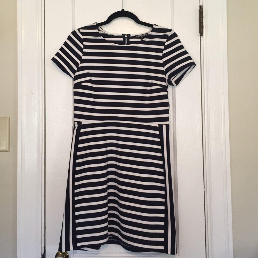 Express spandex casual knee length dress