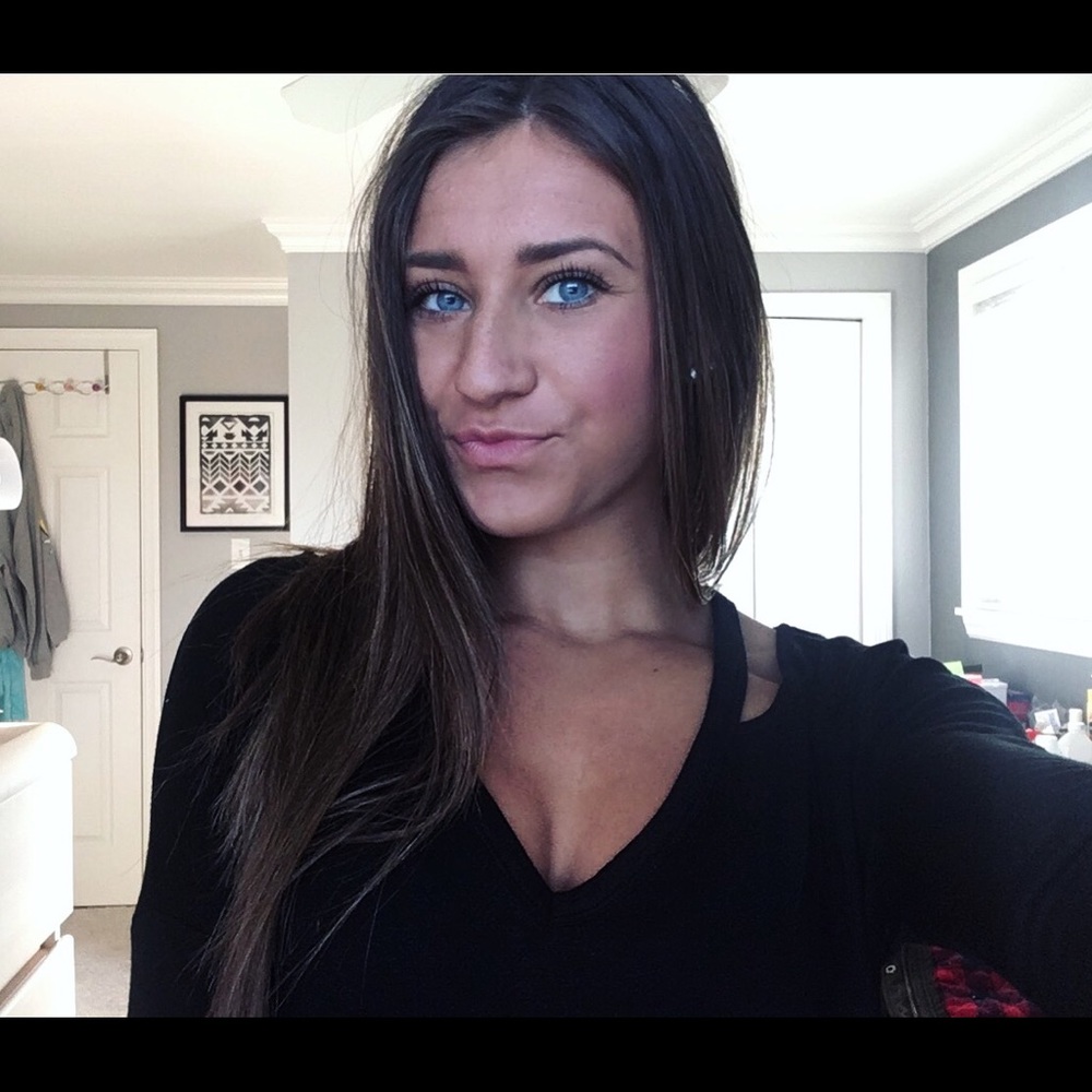 Meet your Posher, Ashley