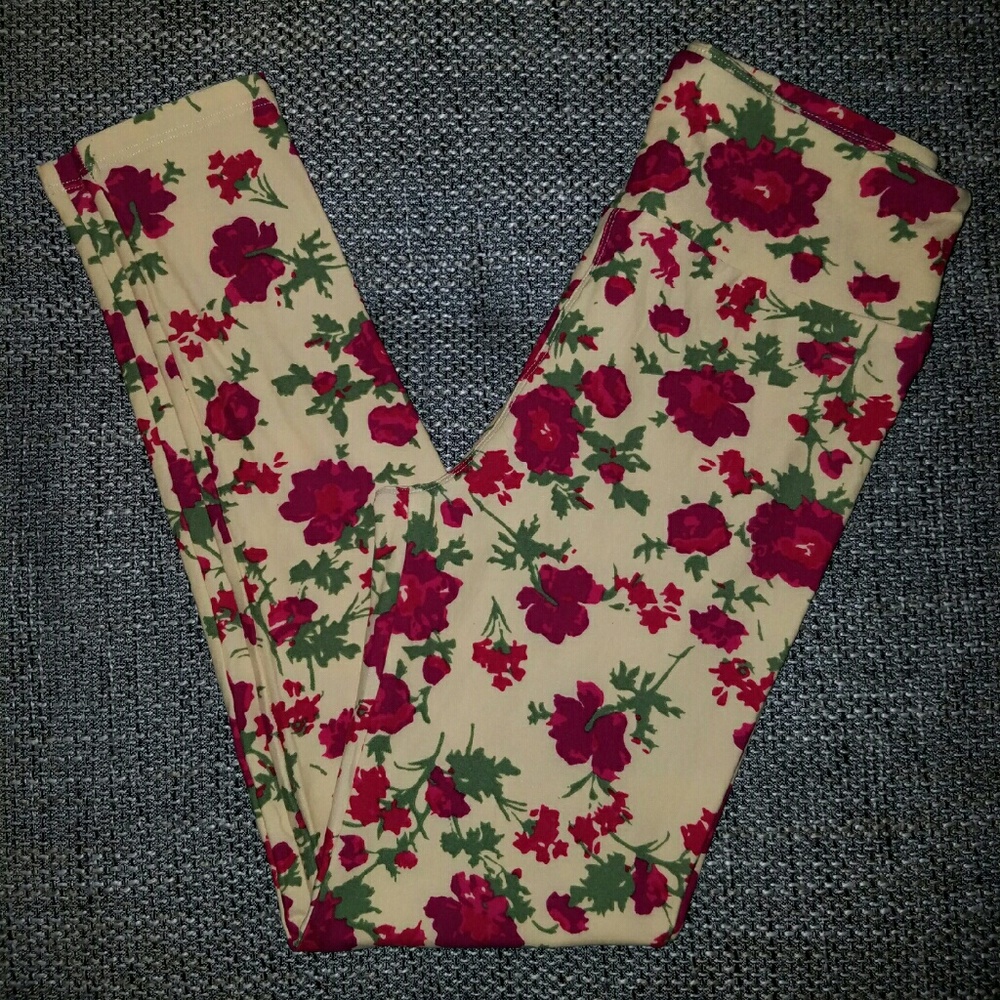 SOLD Unicorn Lularoe OS Leggings HTF