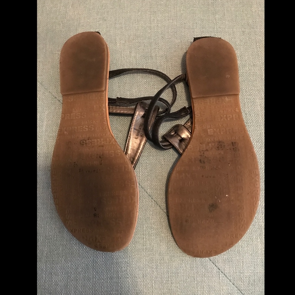 ❌SOLD❌ Express - Black Sandals - Picture 3 of 3