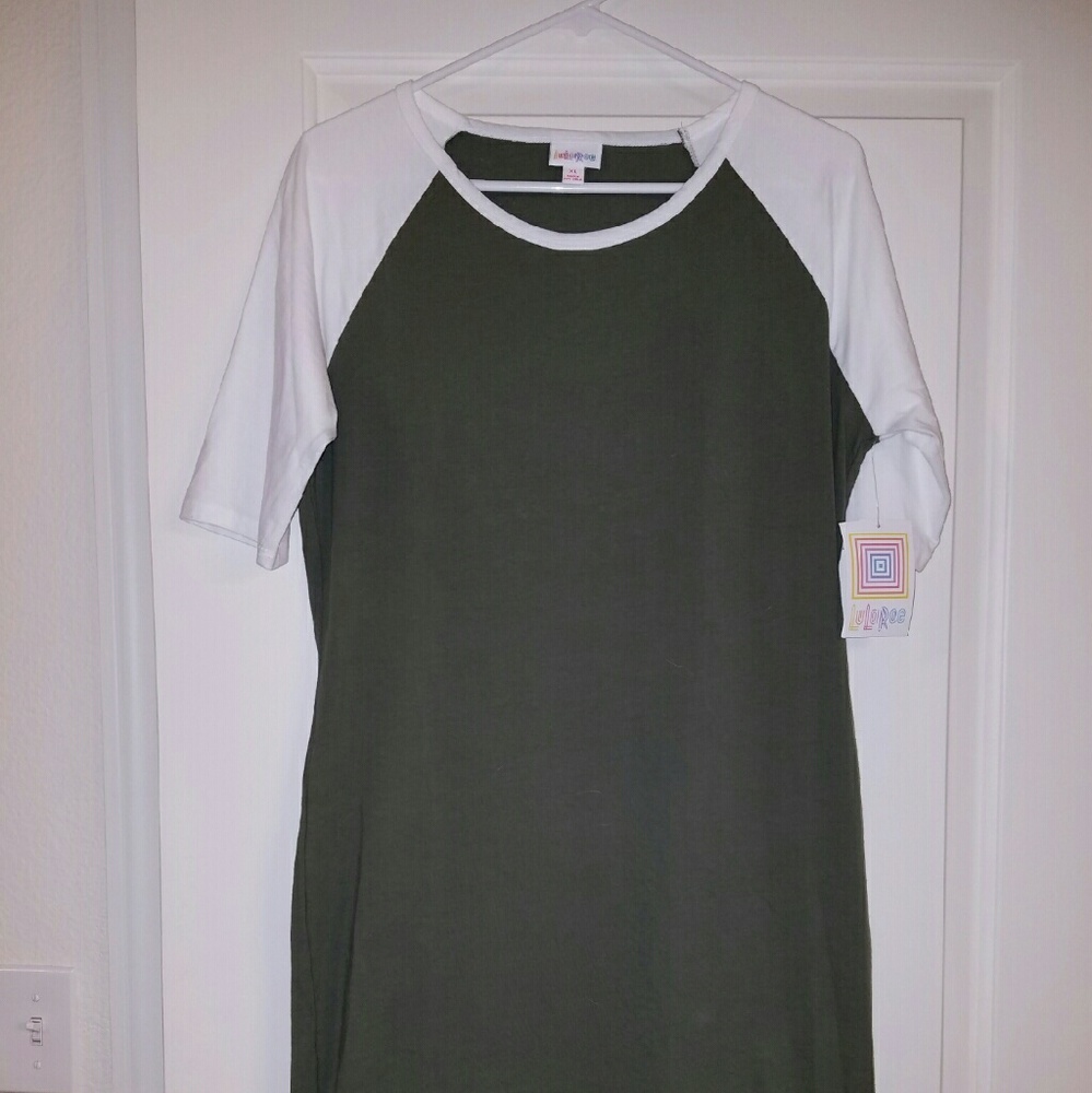 SOLD Lularoe Julia XL NWT