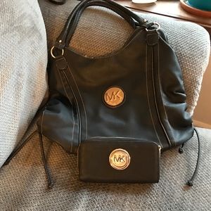 Look alike Michael Kors purse and wallet