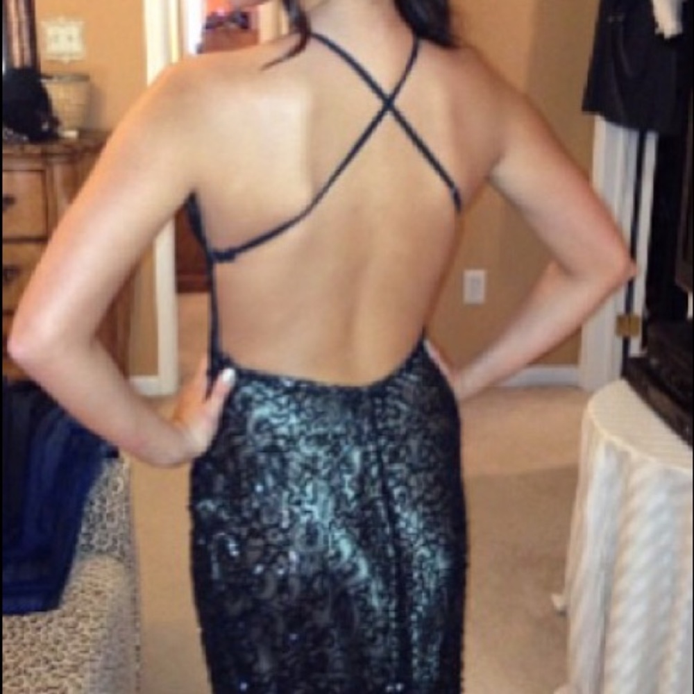 Black prom dress
