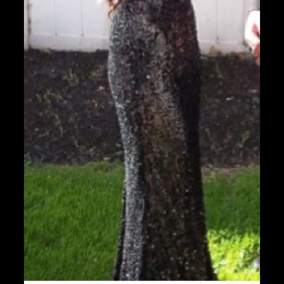 Black prom dress - Picture 4 of 4