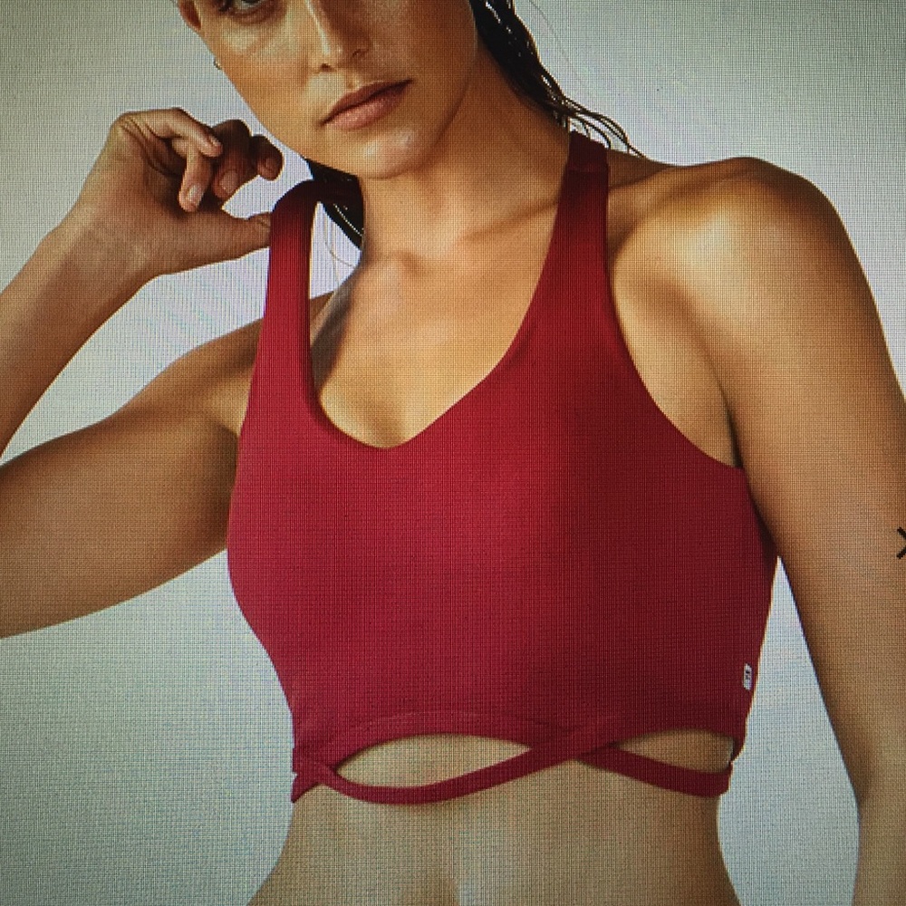 NWT black Natalia Midi Sports Bra