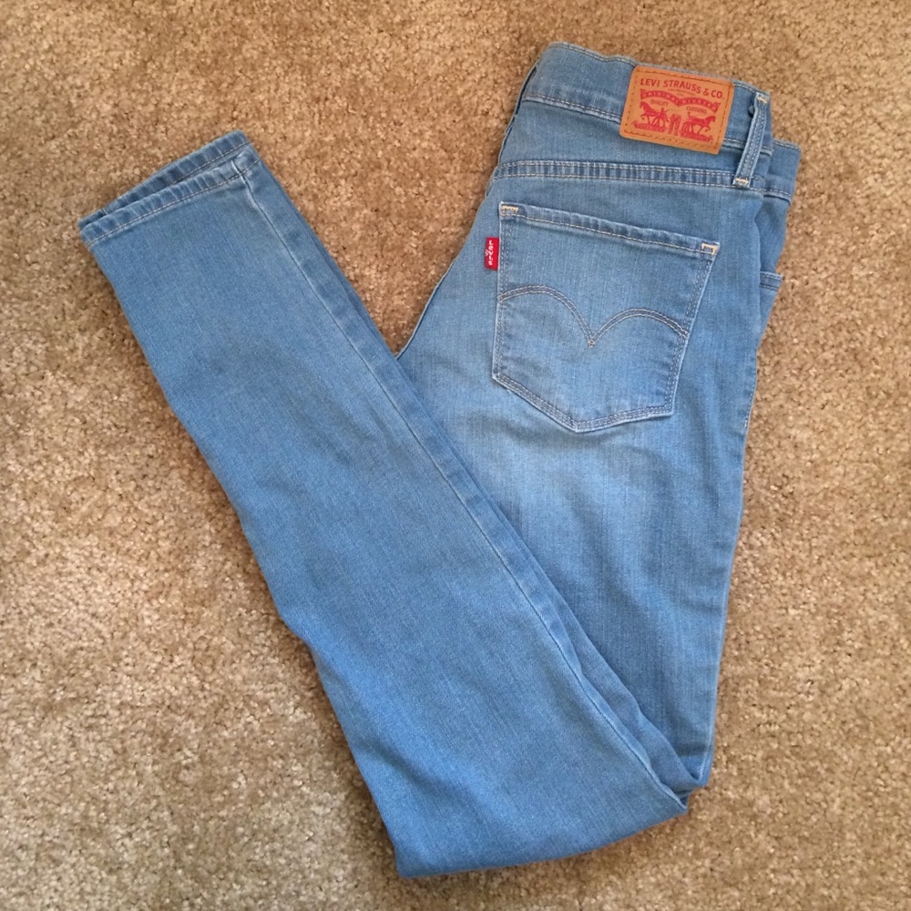 Levi's 311 Shaping SKinny Jean