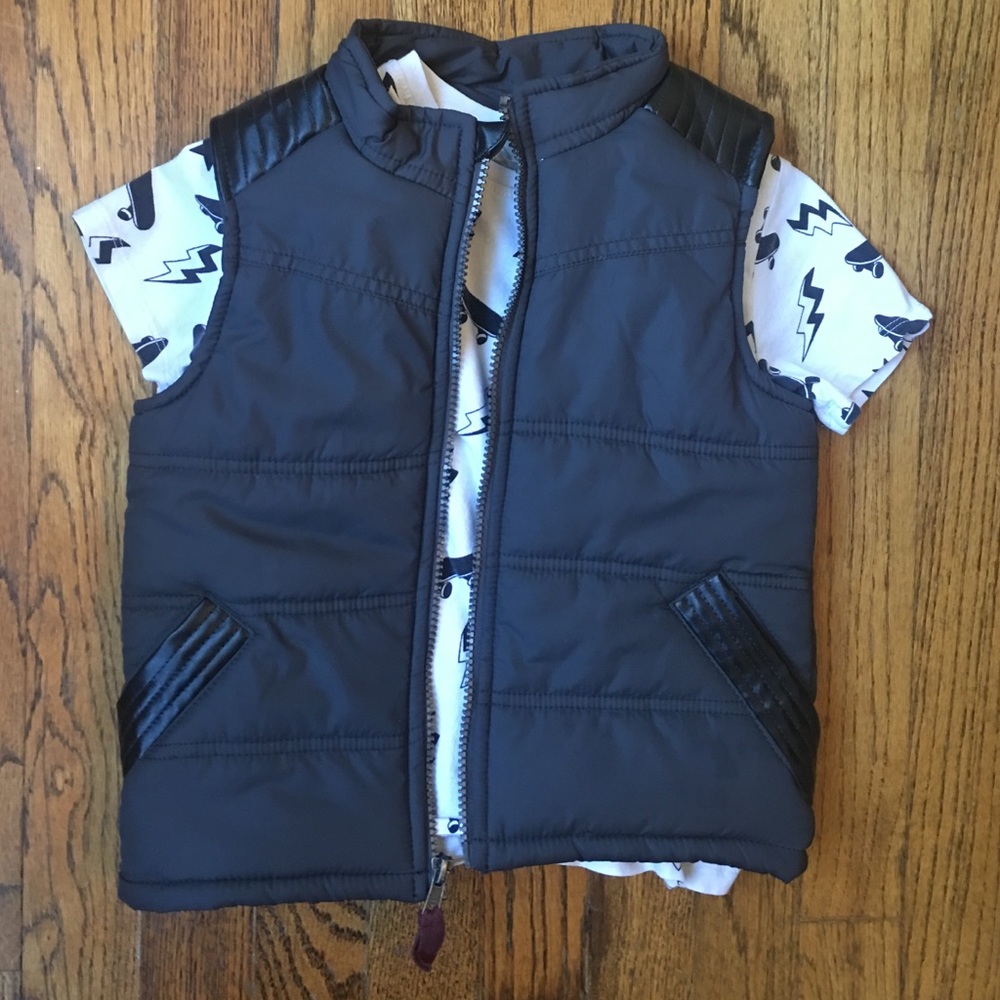 Trendy thin puffer vest