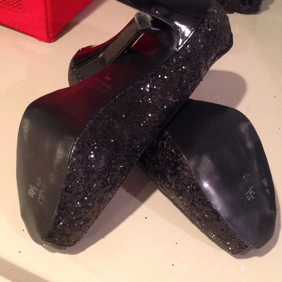 Black sparkly open toe heels - Picture 4 of 4