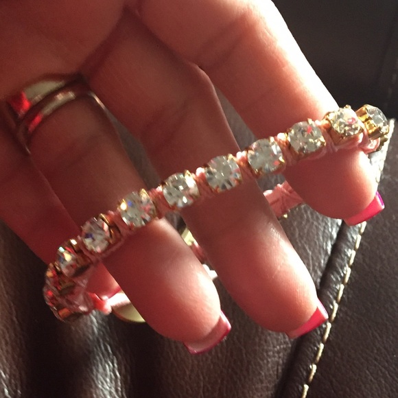 New pink with crystal stones bracelet - Picture 2 of 3
