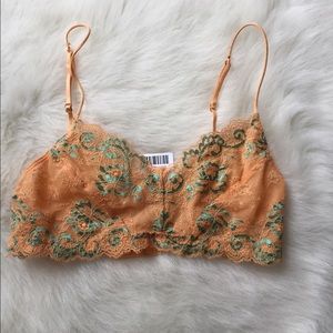 Sale!🚨New! UO Limited Edition Bralette