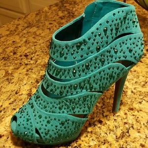 Turquoise bootie