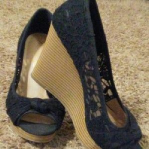 American Eagle wedges