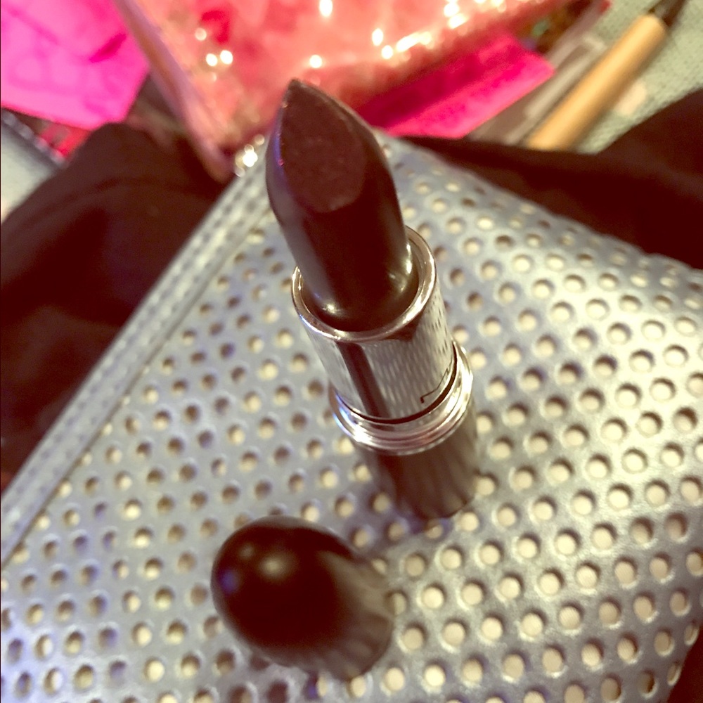 MAC limited edition Kling-it-on lipstick