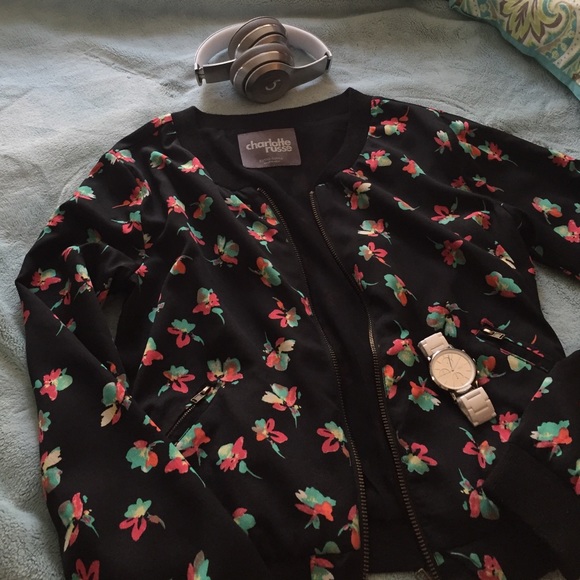 Spring Jacket - Picture 4 of 4