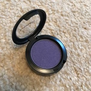 MAC Noir Plum Mega Metal Eye Shadow