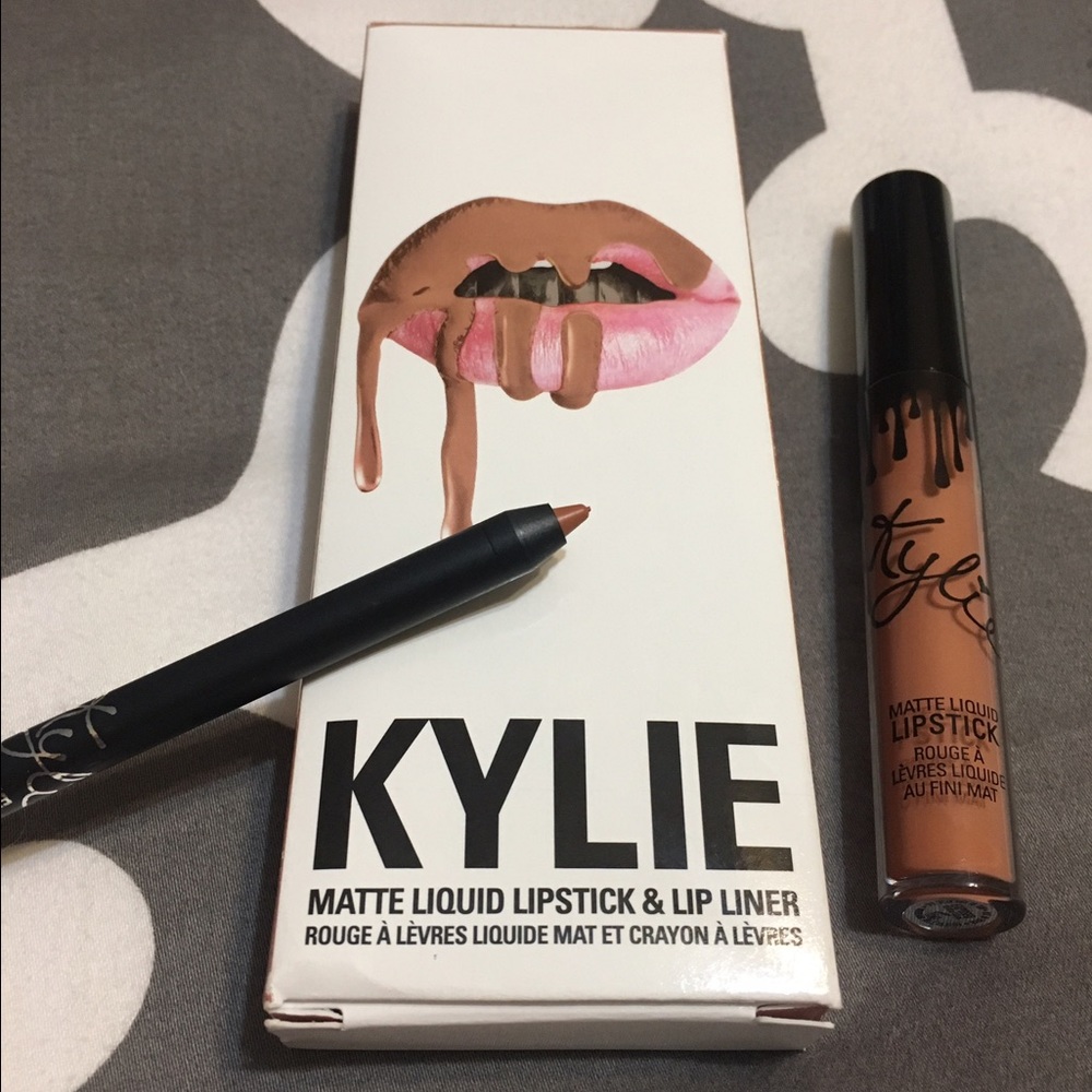 Kylie LipKit - Exposed