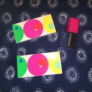 Clinique eyeshadow and lipstick bundle