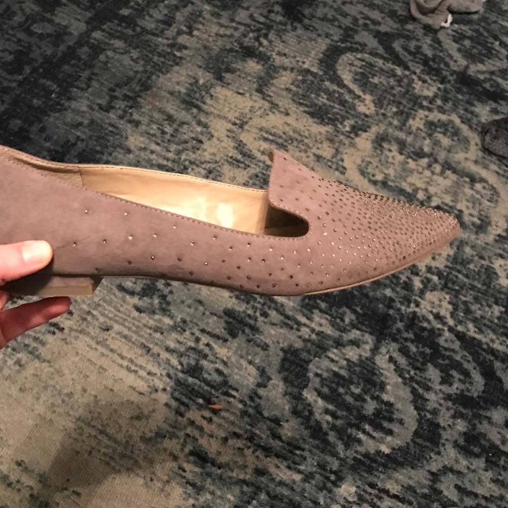 Pointed Toe Flats With Sequin - image 2