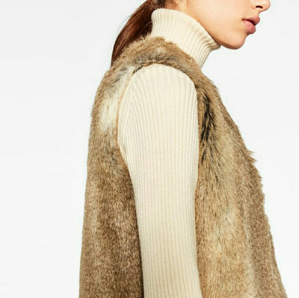 šHOST PICKšZara Faux Fur Vest - Picture 3 of 6