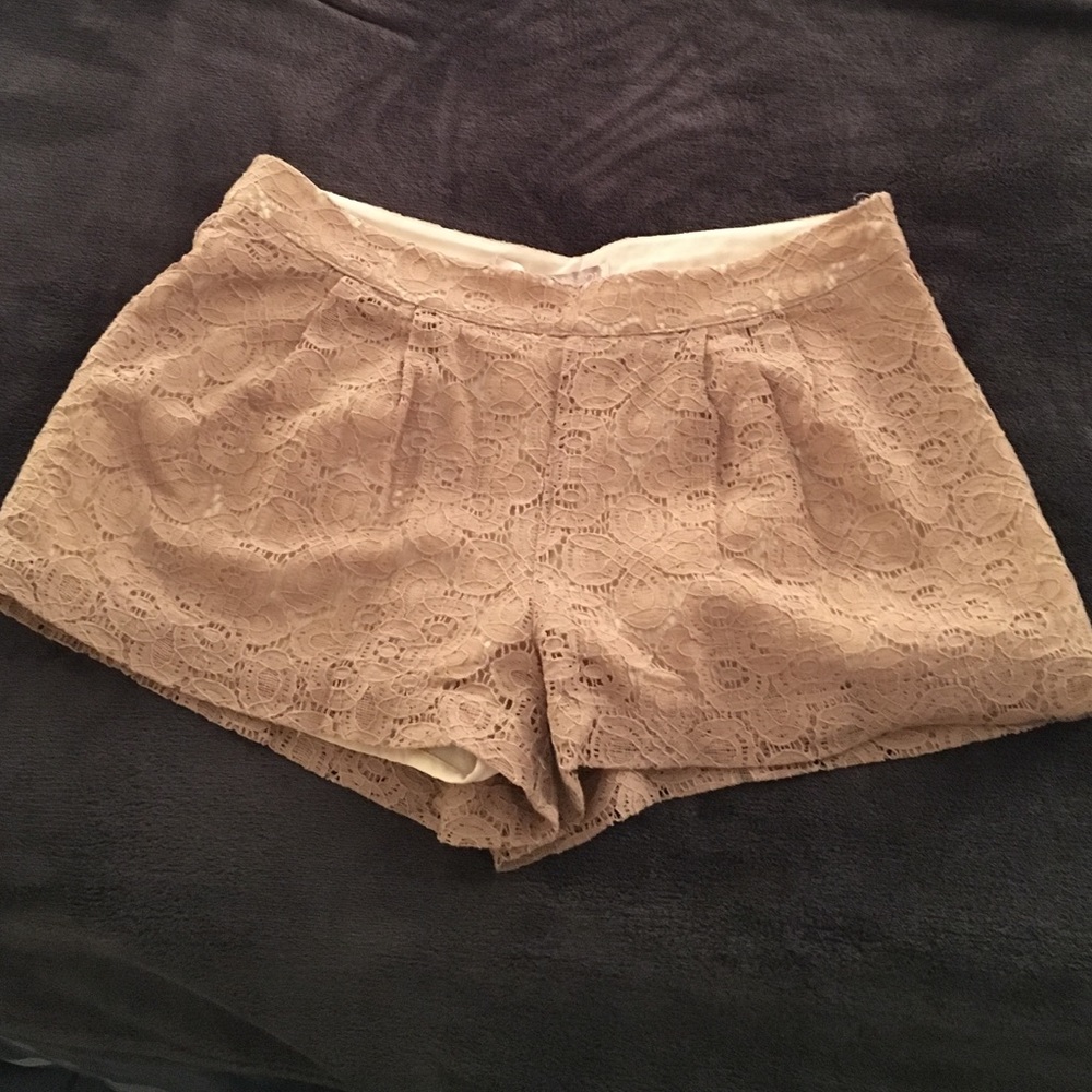 Lace shorts