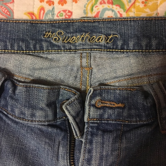 Old Navy Jeans - Picture 2 of 3