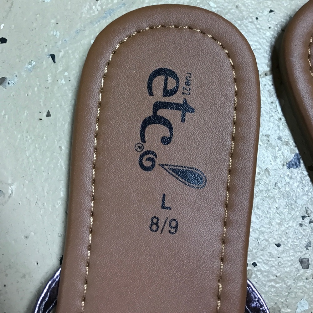 Flip Flops - Picture 2 of 2