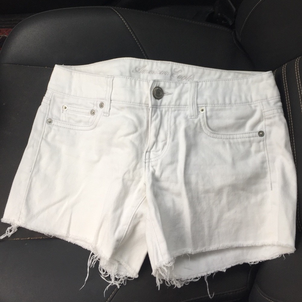 American Eagle White Midi Shorts NWOT