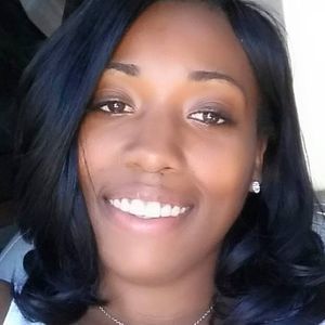 Meet your Posher, Dannetta