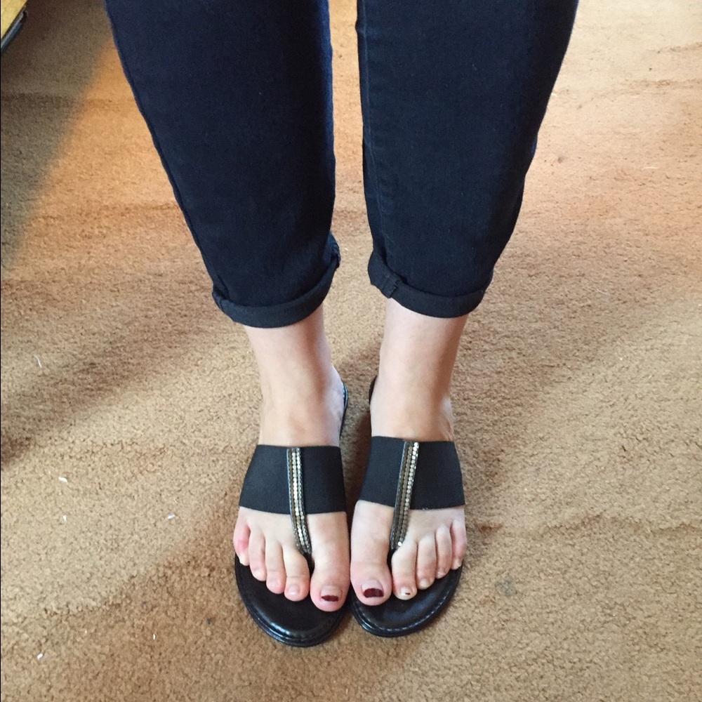 Like brand new black Italian sandals