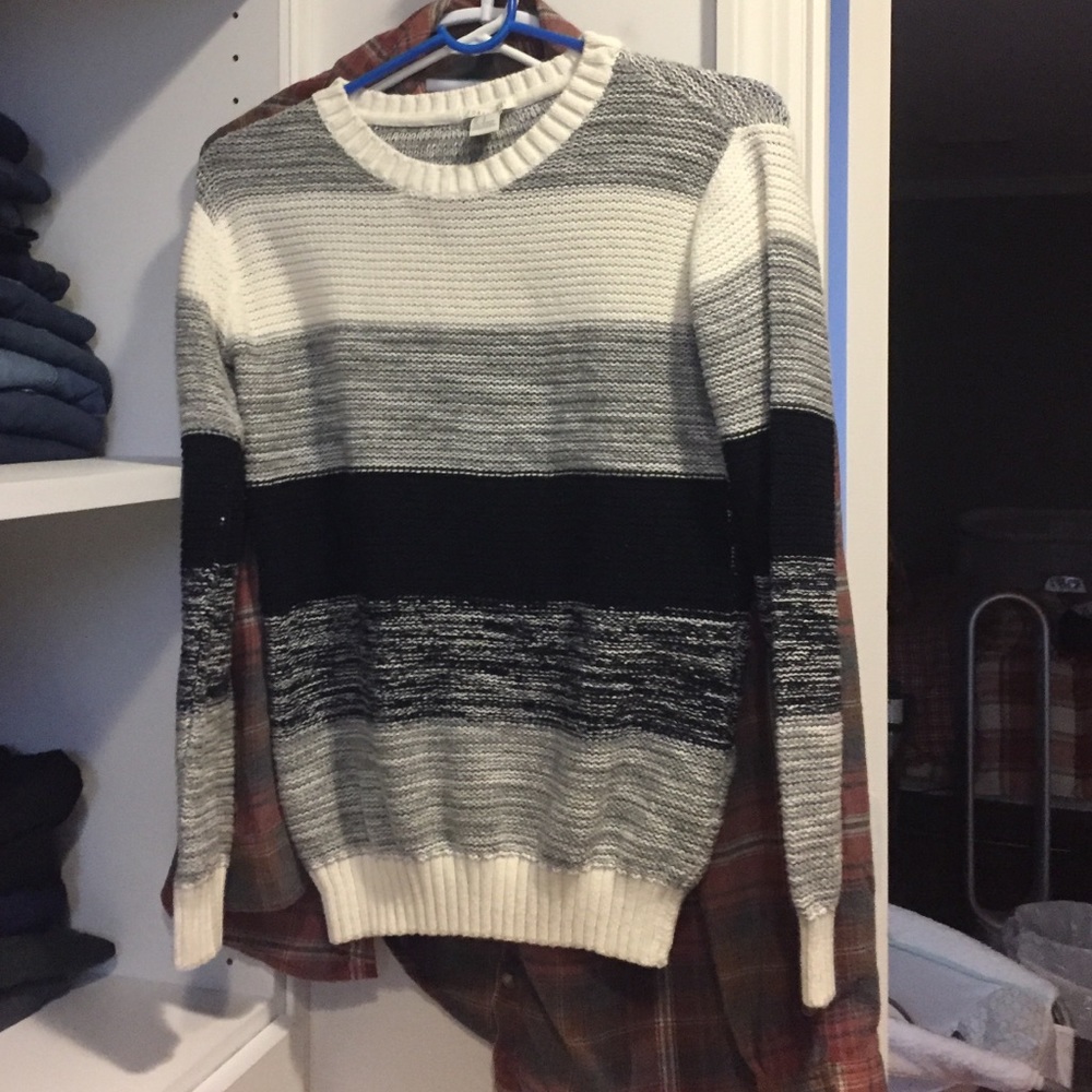 Forever 21 Sweater