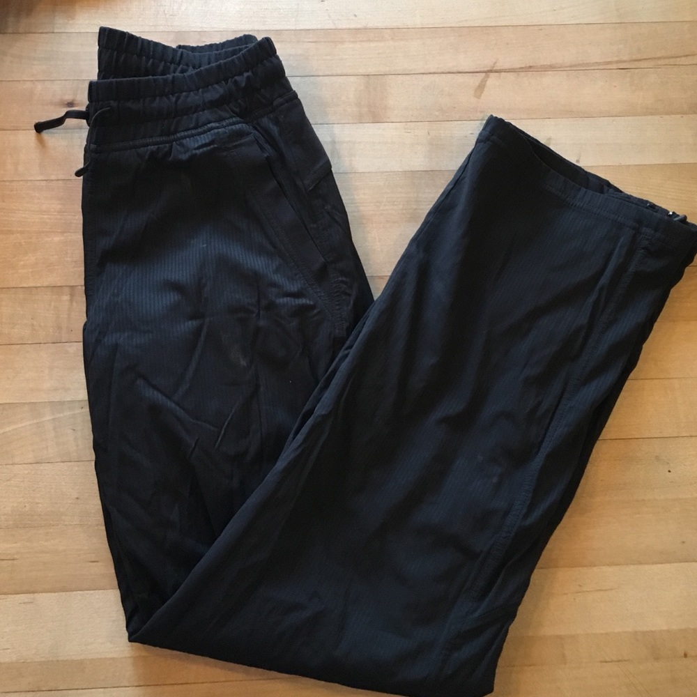 Black Ivivva Pants