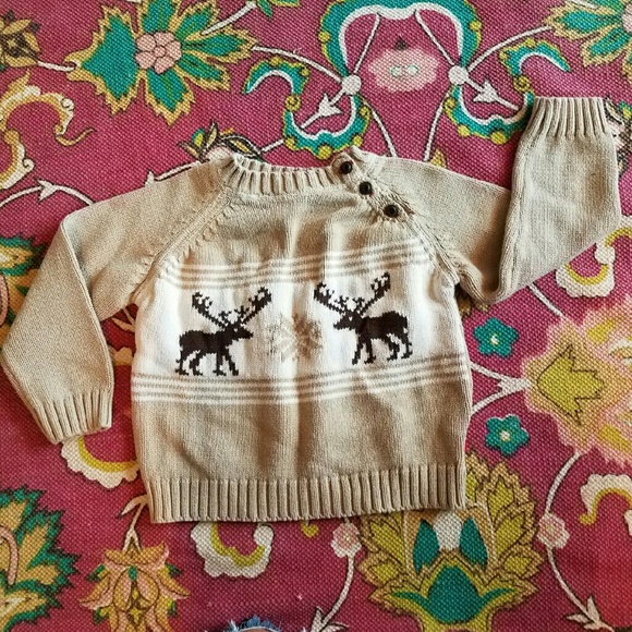 Sweater - Picture 1 of 2