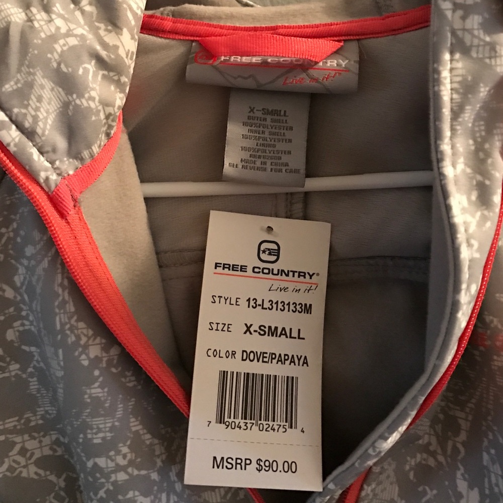 Free Country Soft Shell Jacket - Picture 3 of 4