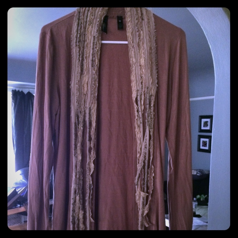Buckle cardigan