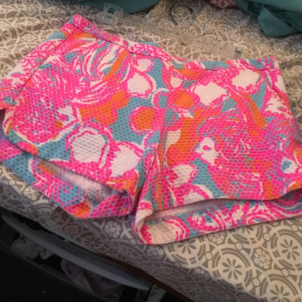 Zipper sided lilly shorts never worn