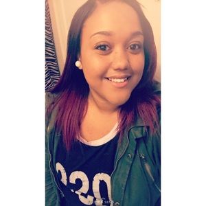 Meet your Posher, Manesha