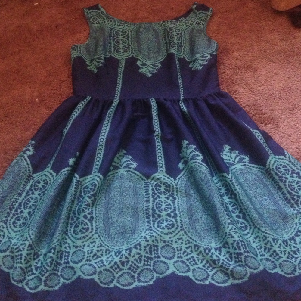Gently used, very beautiful