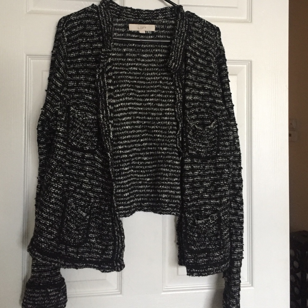 Black and white detailed sweater