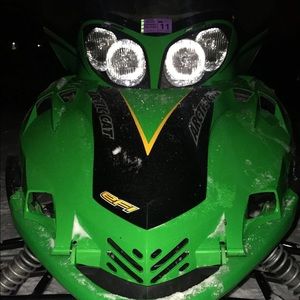 Meet your Posher, Derek